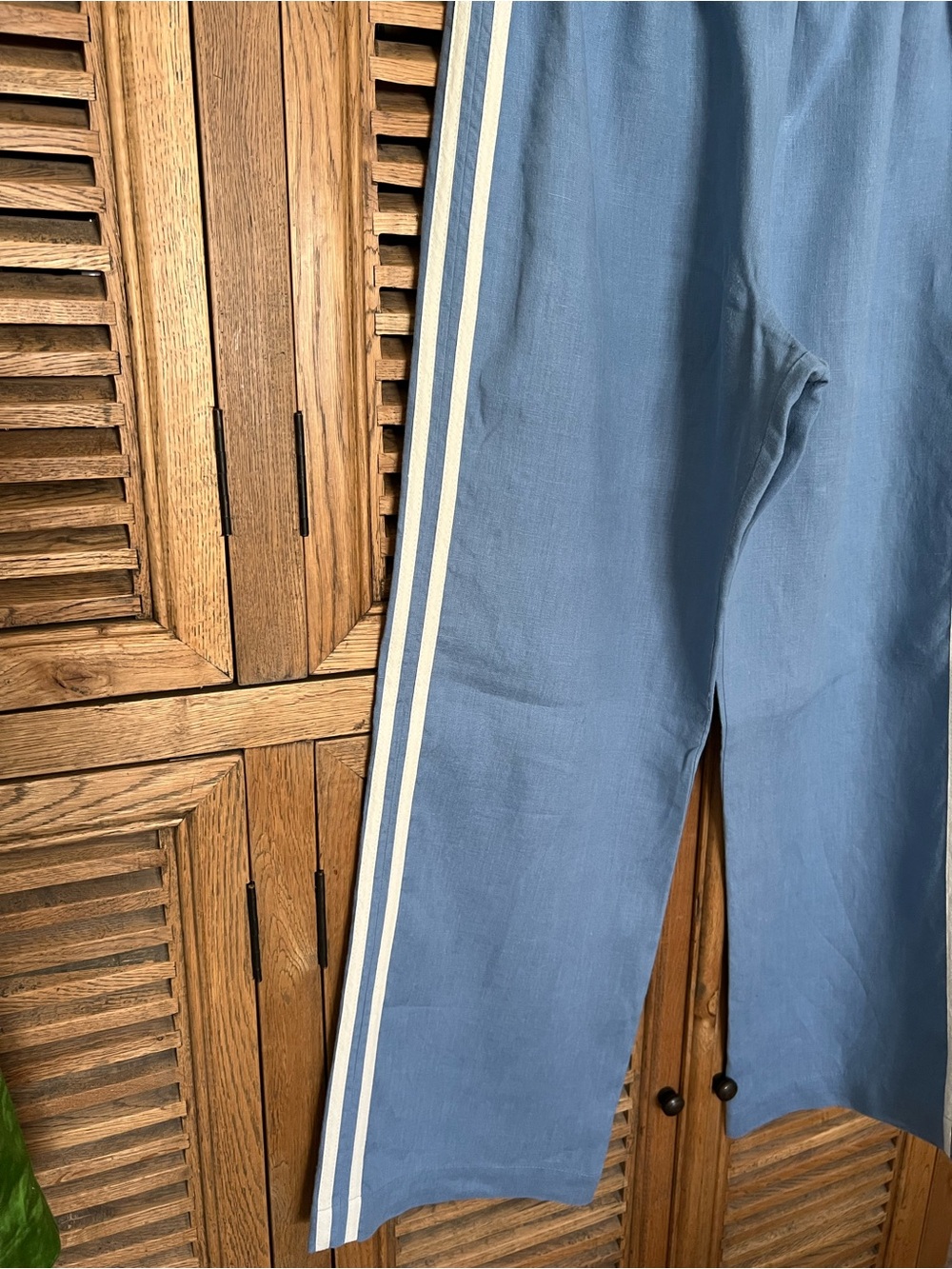 DONNI. 100% Linen Crop Racer Stripe in Cornflower Size XS - Picture 3 of 7